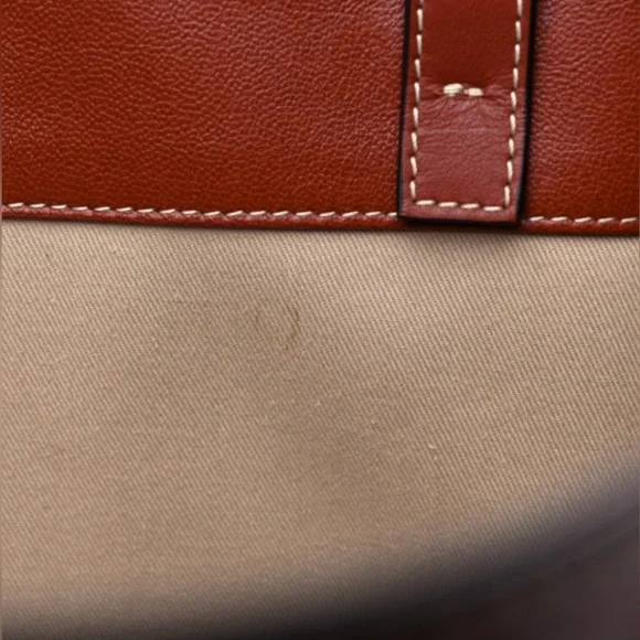 Preowned CHLOE Calfskin Med. Woody RibbonTote Sepia Brown- Great Condition. - Picture 12 of 12